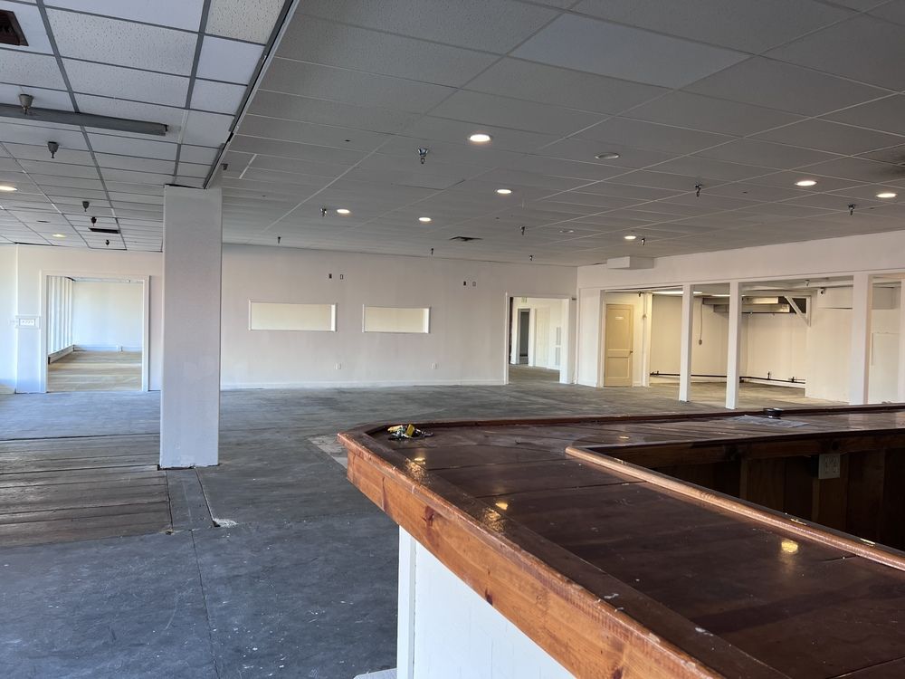 Boardwalk Village RESTAURANT OR RETAIL 3812 Central Avenue up to 10,000 Square Feet: 3810 Central Ave, Hot Springs, AR 71913
